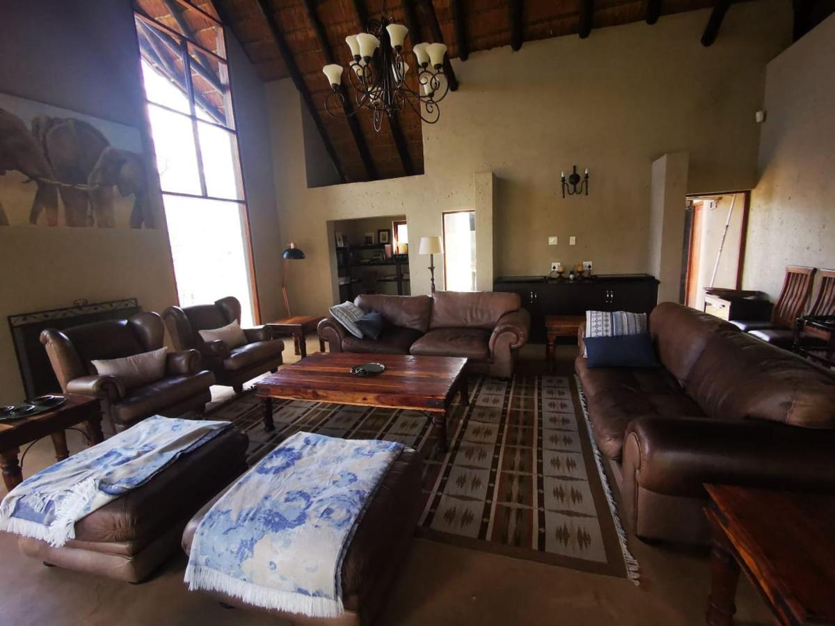 Kgorogoro Lodge Пілансберг Екстер'єр фото