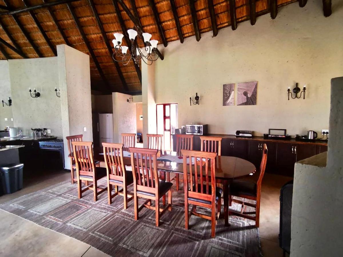 Kgorogoro Lodge Пілансберг Екстер'єр фото